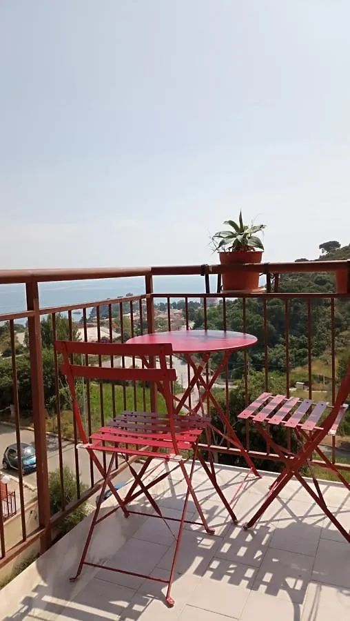 Carmen Suite Cefalu Italy