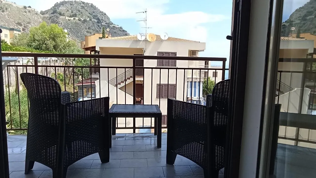 Carmen Suite Cefalu 0*,  Italy
